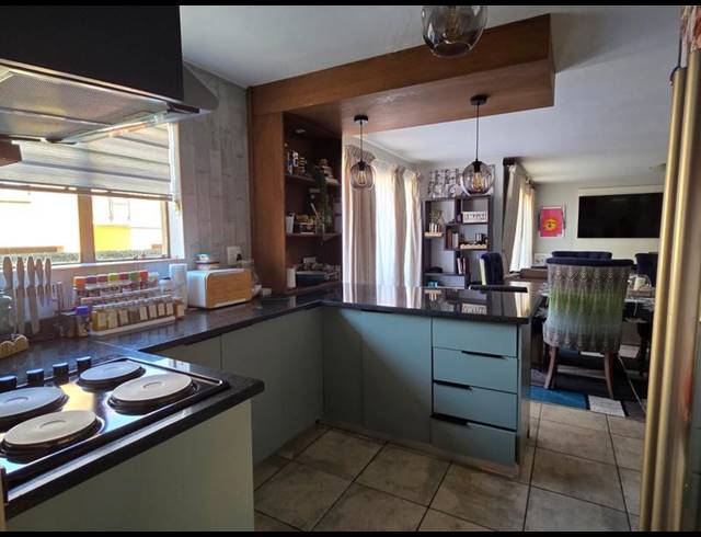 3 BEDROOM TOWNHOUSE FOR SALE IN MELODIE